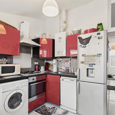 Maison Pour 4 Avec Terrasse Proche Du Centre 펜션